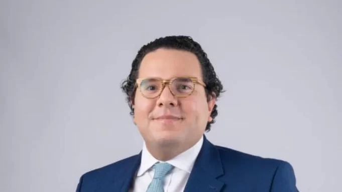 Abinader nombra a Víctor Livio Cedeño Brea como nuevo superintendente de Bancos