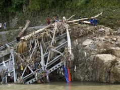 Nepal enfrenta dificultades para identificar a las víctimas de la devastadora riada