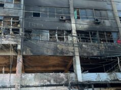 Incendio causa graves daños a edificio próximo a la UASD