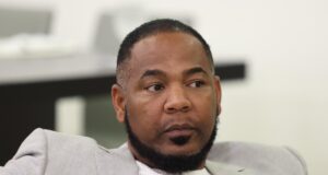 Kelvin Martínez lleva a Edwin Encarnación ante el MP por supuesto intento de homicidio