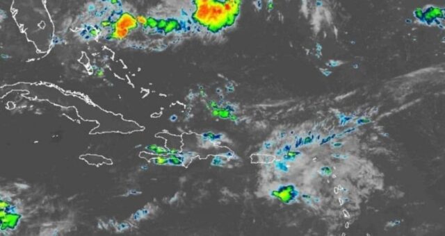 Onda tropical se aleja de RD, pero persistirán lluvias y tronadas este viernes
